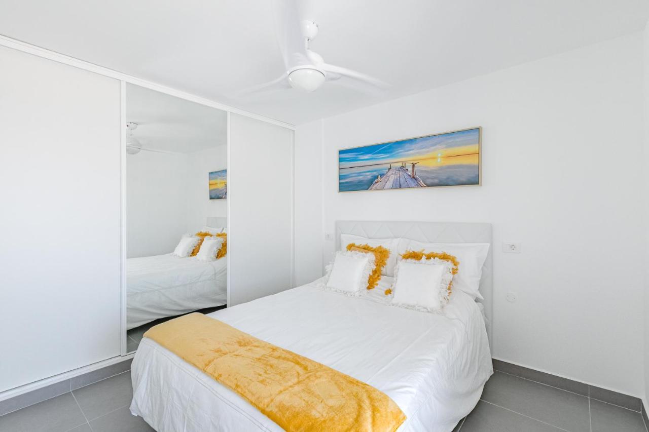 Buenavista Sunflower Apartment In Playa La Arena Puerto de Santiago  Exterior photo