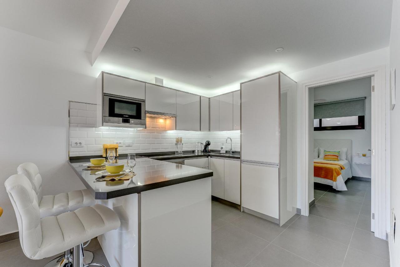 Buenavista Sunflower Apartment In Playa La Arena Puerto de Santiago  Exterior photo