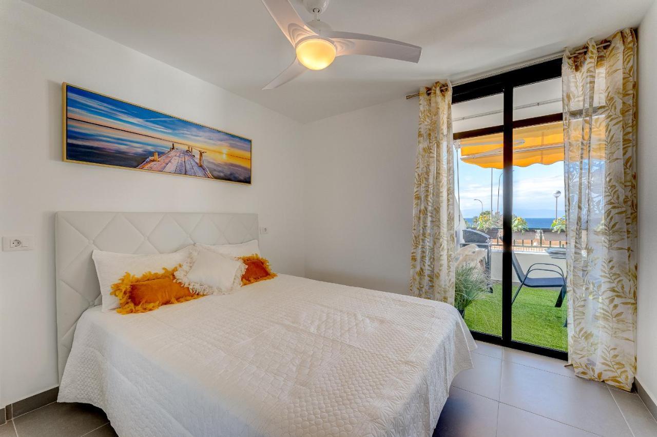 Buenavista Sunflower Apartment In Playa La Arena Puerto de Santiago  Exterior photo